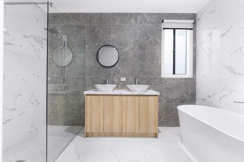 Kovan 2-Bedroom HDB For Sale — Bathroom