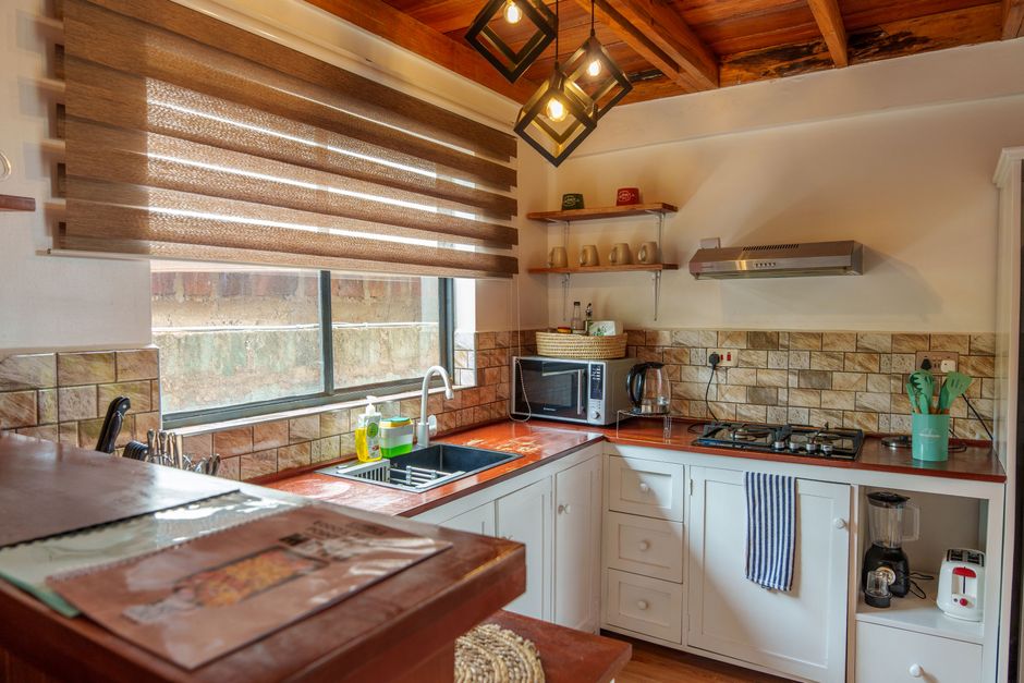 Upper East Coast 3-Bedroom HDB For Sale — Kitchen