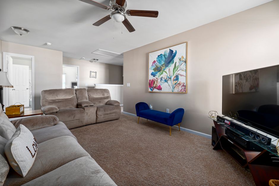 Lim Chu Kang 3-Bedroom HDB For Sale — Living Room