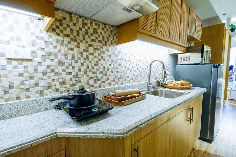 Sembawang 2-Bedroom HDB For Sale — Kitchen