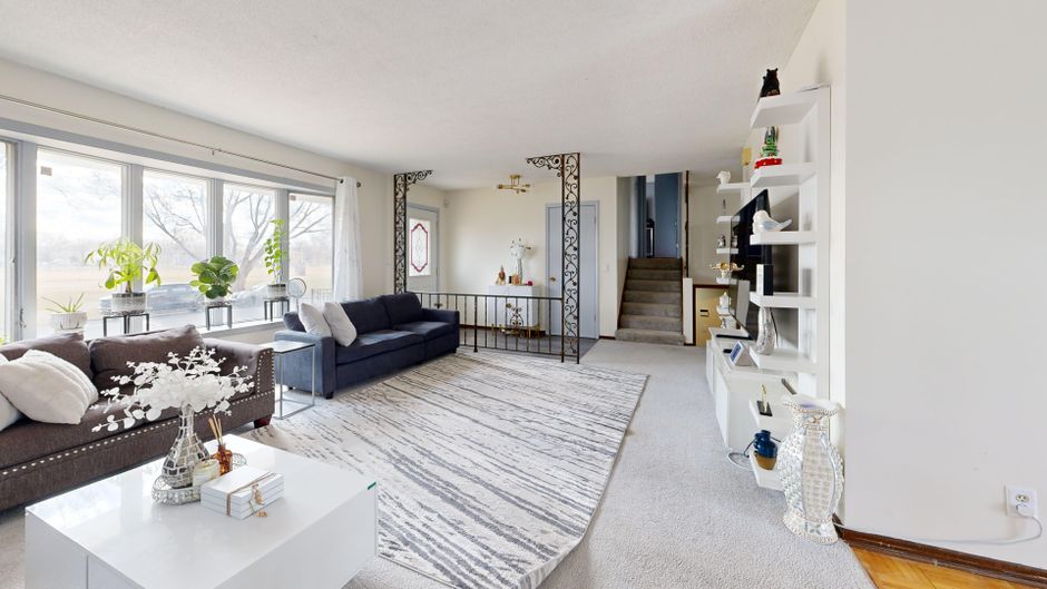 Solstice Marigold 4-Bedroom EC For Sale — Living Room