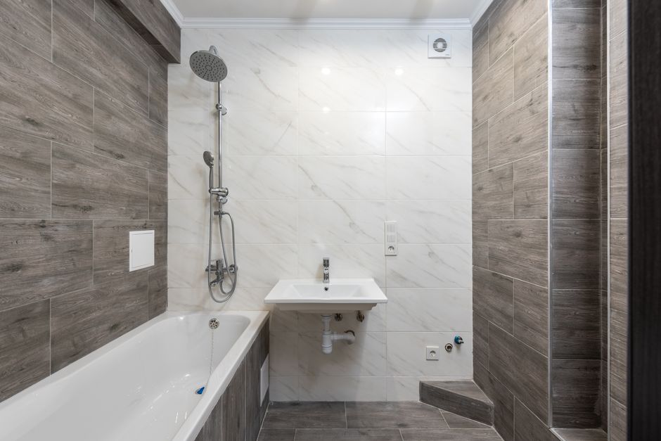 Clover Park 3-Bedroom EC For Sale — Bathroom