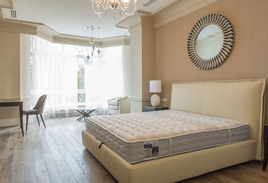 Avenue Aurelia 6-Bedroom Terrace For Sale — Bedroom