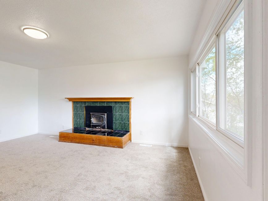 One Westmere 5-Bedroom SemiDetached For Sale — Living Room