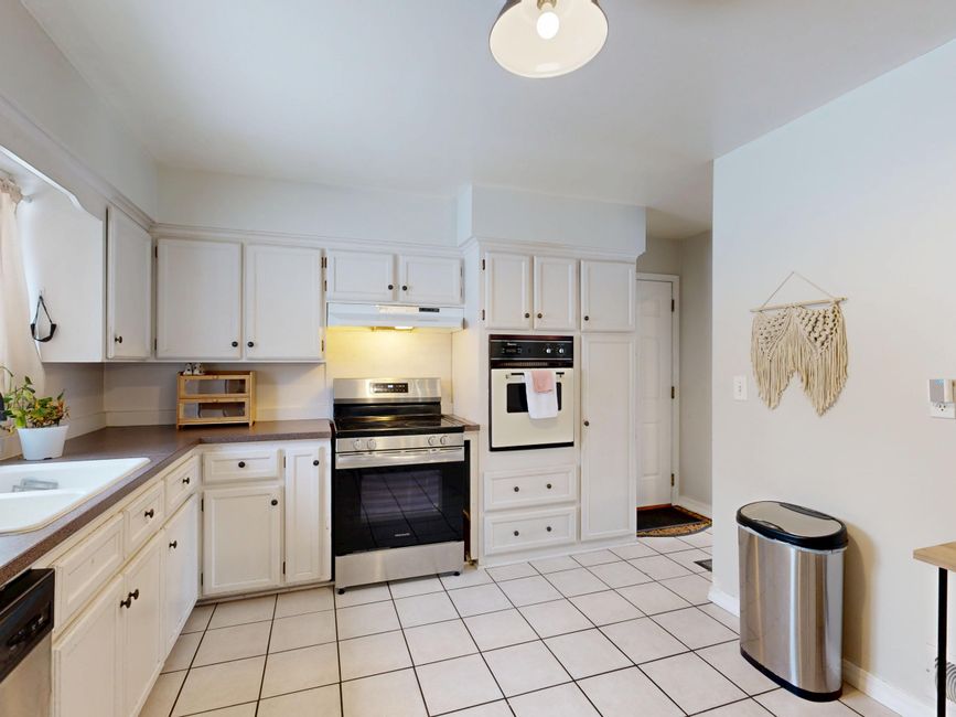 One Westmere 5-Bedroom SemiDetached For Sale — Kitchen