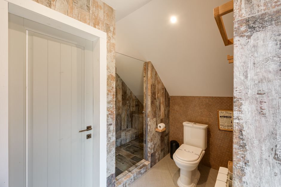 One Rivermark Commercial For Sale — Bathroom